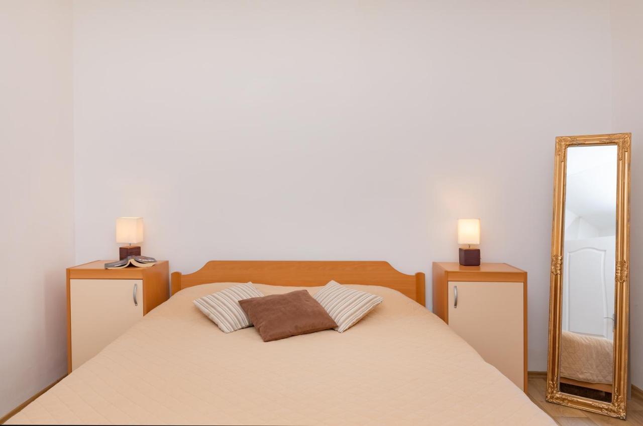 Guest house Sobe Na Konalu 3*