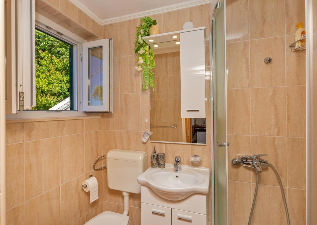 Guest house Sobe Na Konalu 3*