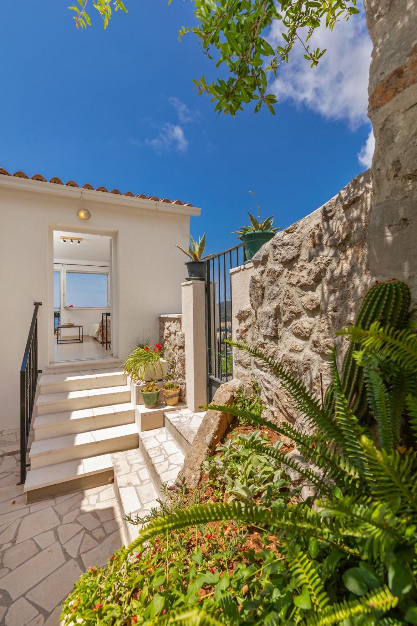 Guest house Sobe Na Konalu 3*